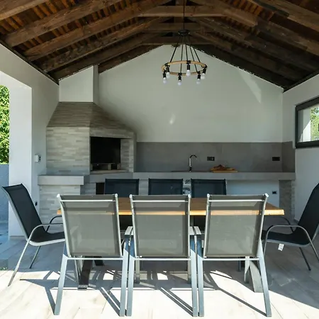 Speranza Fuer 10 Personen Holiday home *